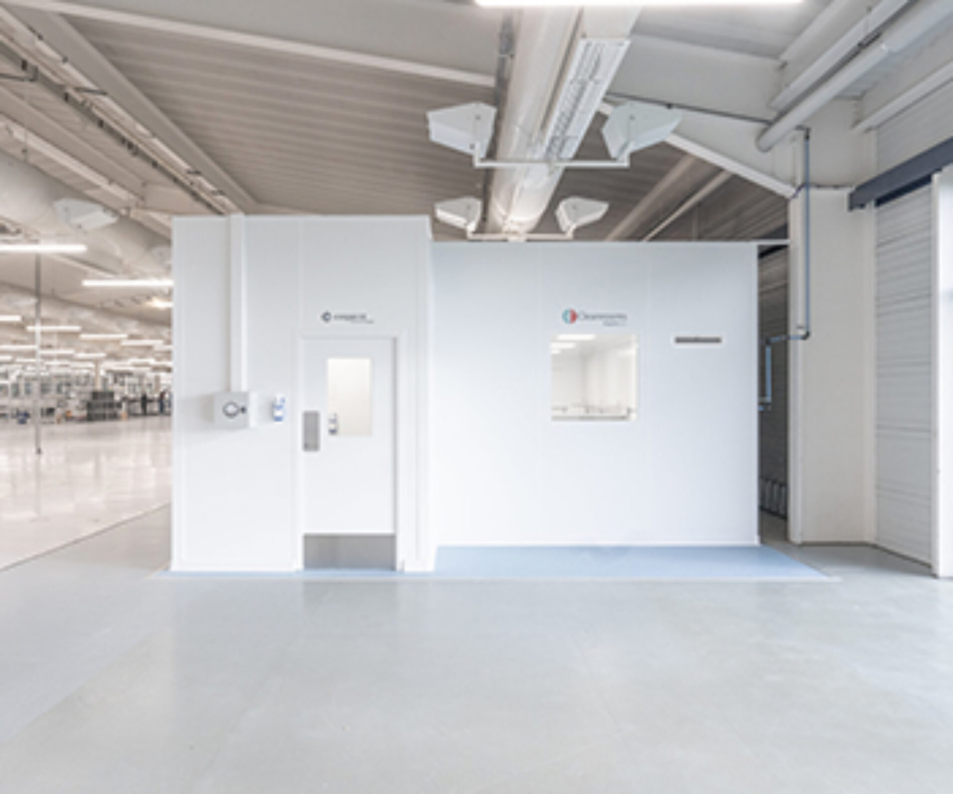 New Rapidbloc Cleanroom For Cogent Technology - Angstrom Technology